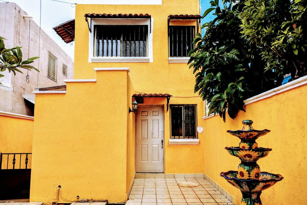 Casa De Lolis Ferienhaus Cancún